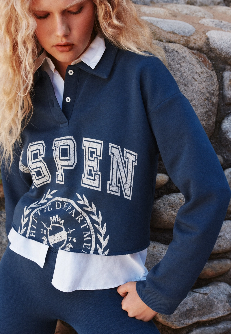 Укороченная толстовка-поло с принтом