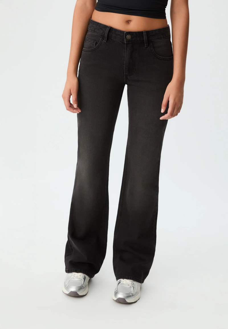 Джинсы bootcut с низкой посадкой