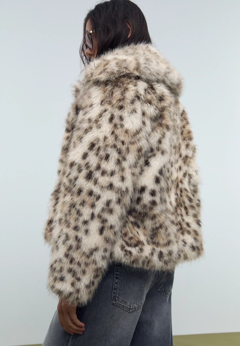 Куртка из искусственного меха с леопардовым принтом