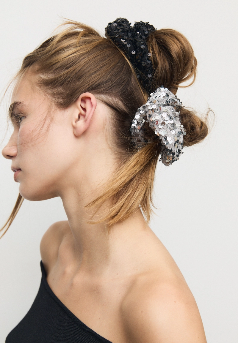 Набор из 2 резинок для волос с пайетками