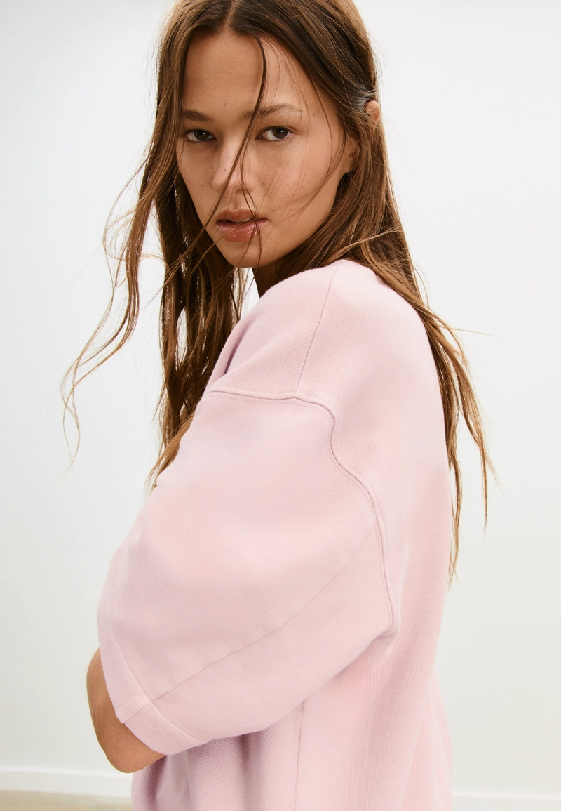 Толстовка с короткими рукавами с эффектом потертости