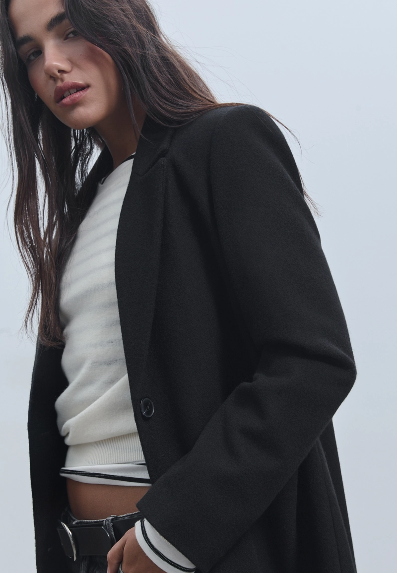 Длинное прямое пальто