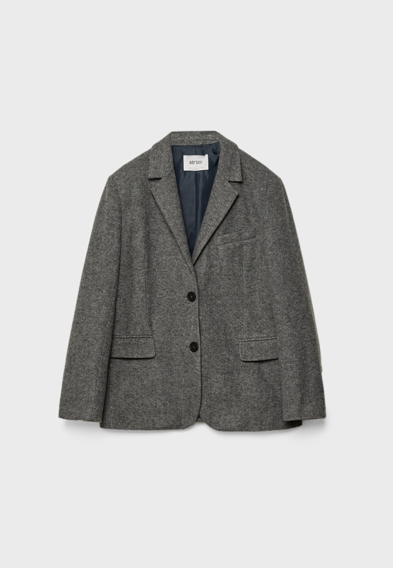 Объемный пиджак с узором в елочку