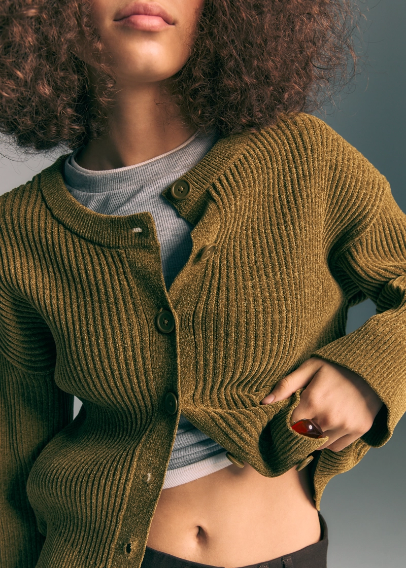 Трикотажный жакет на пуговицах