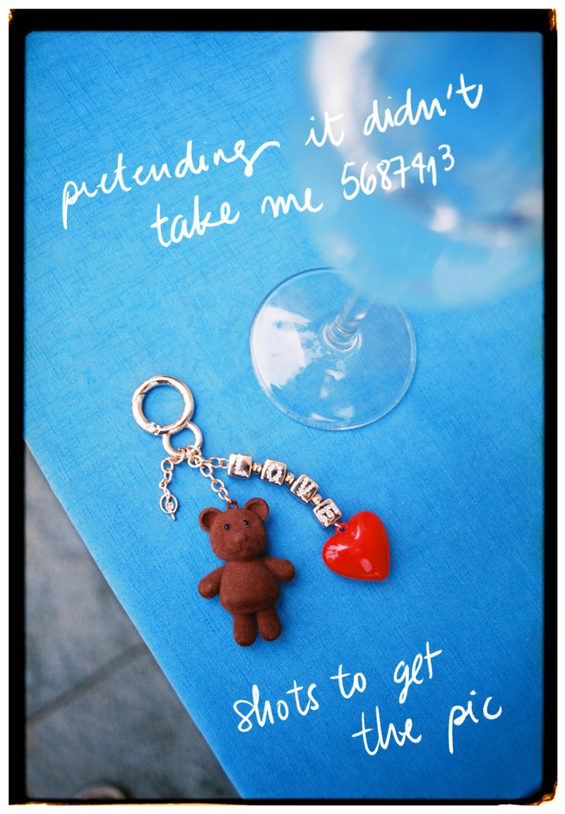 Металлический шарм в виде медвежонка