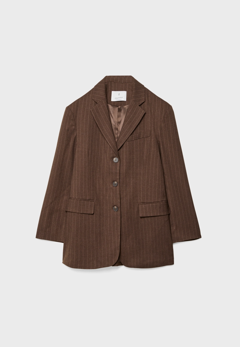 ОБЪЕМНЫЙ ПИДЖАК В ПОЛОСКУ