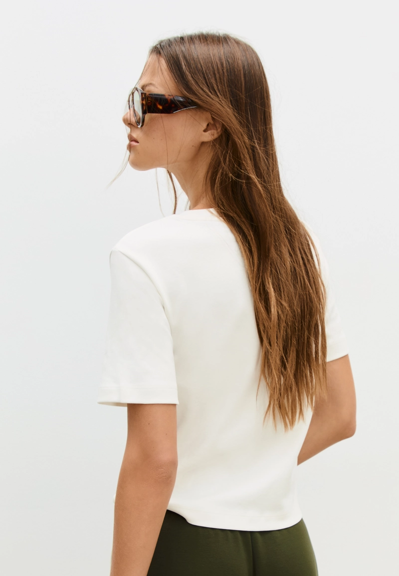 Футболка с флокированным принтом