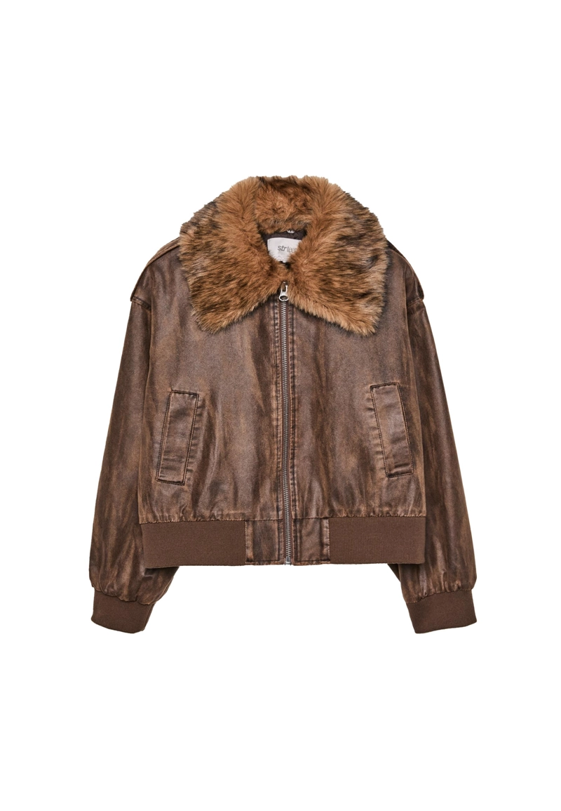 Укороченная комбинированная куртка из искусственного меха