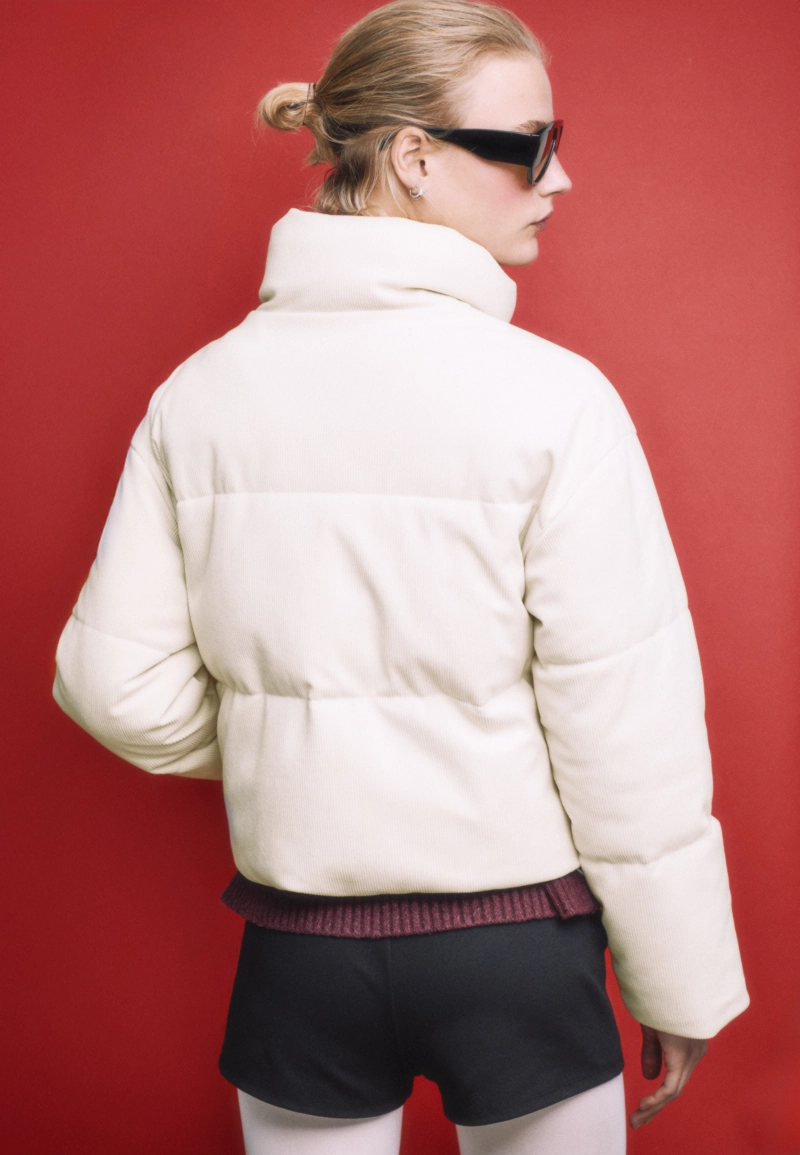 Стеганая вельветовая куртка