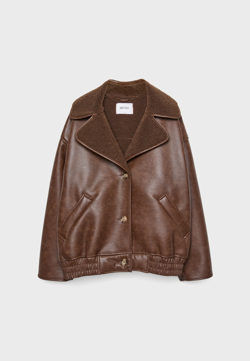 Куртка из искусственно состаренной кожи