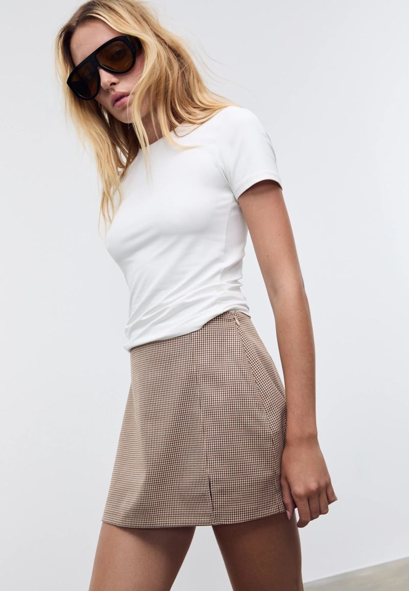 Юбка-шорты с принтом и разрезом сбоку