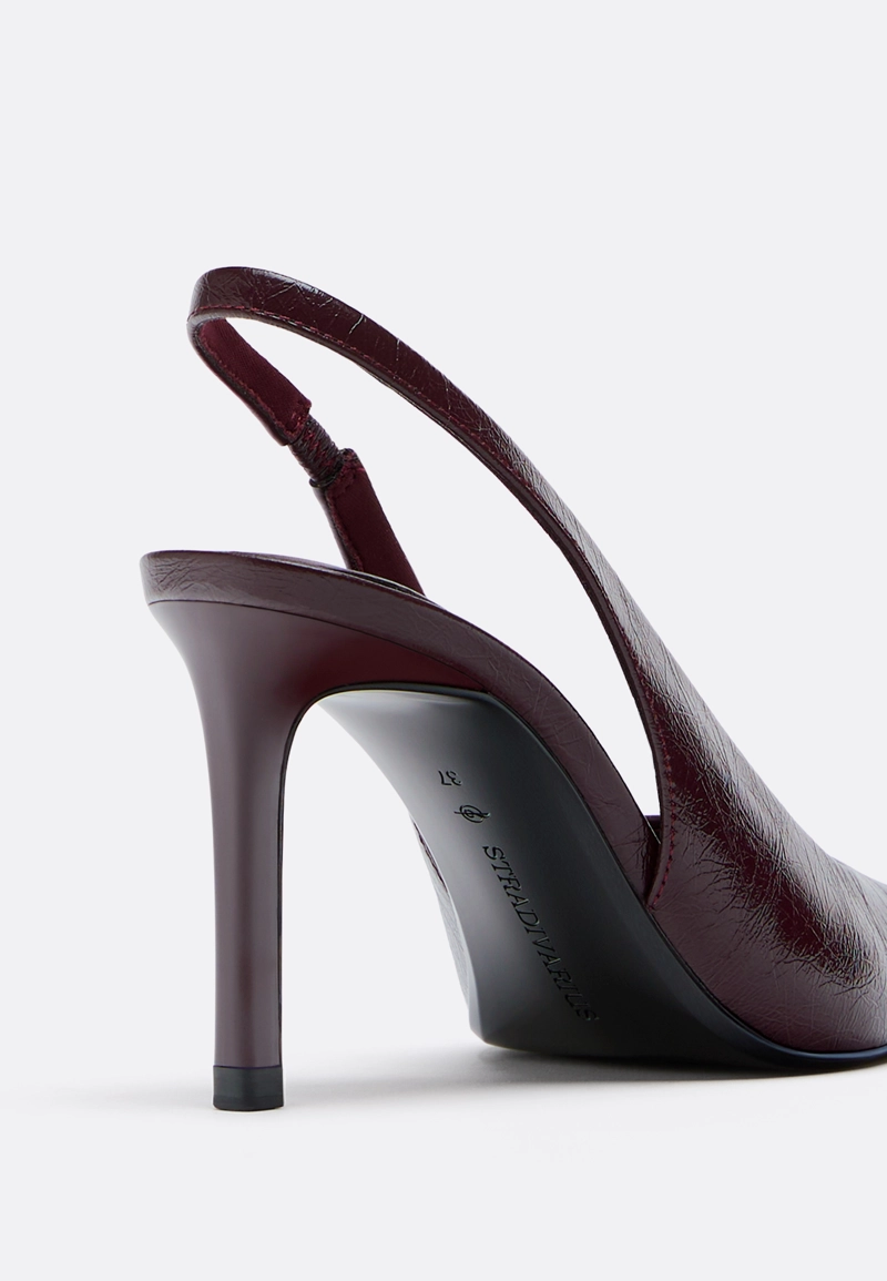 Туфли на высоком каблуке