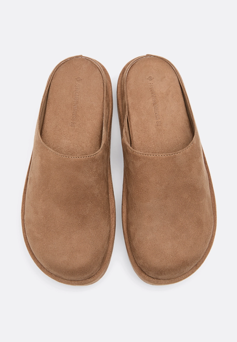 Сабо на платформе из искусственной кожи