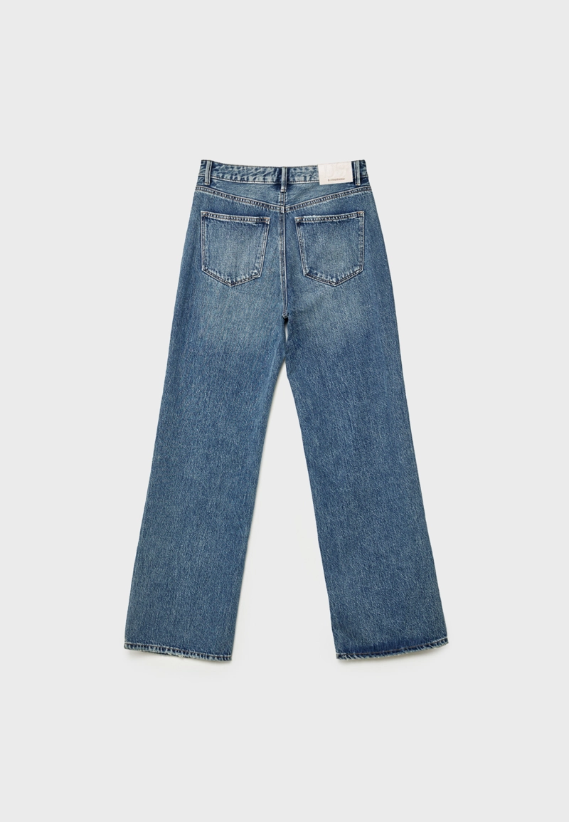 Джинсы прямого кроя