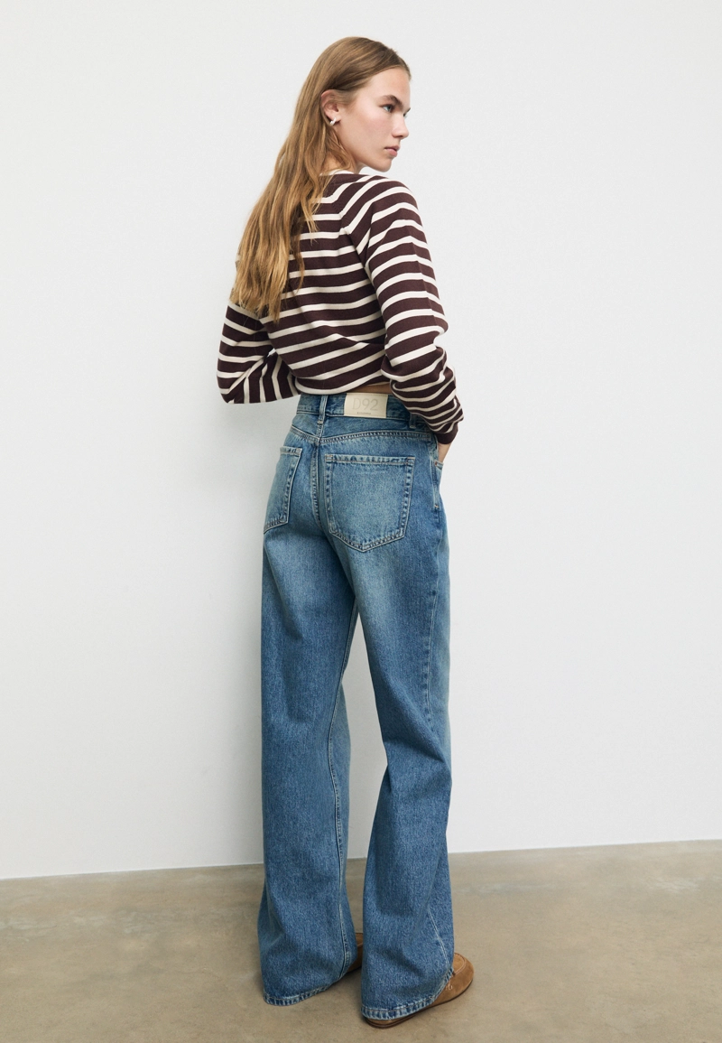 Джинсы прямого кроя