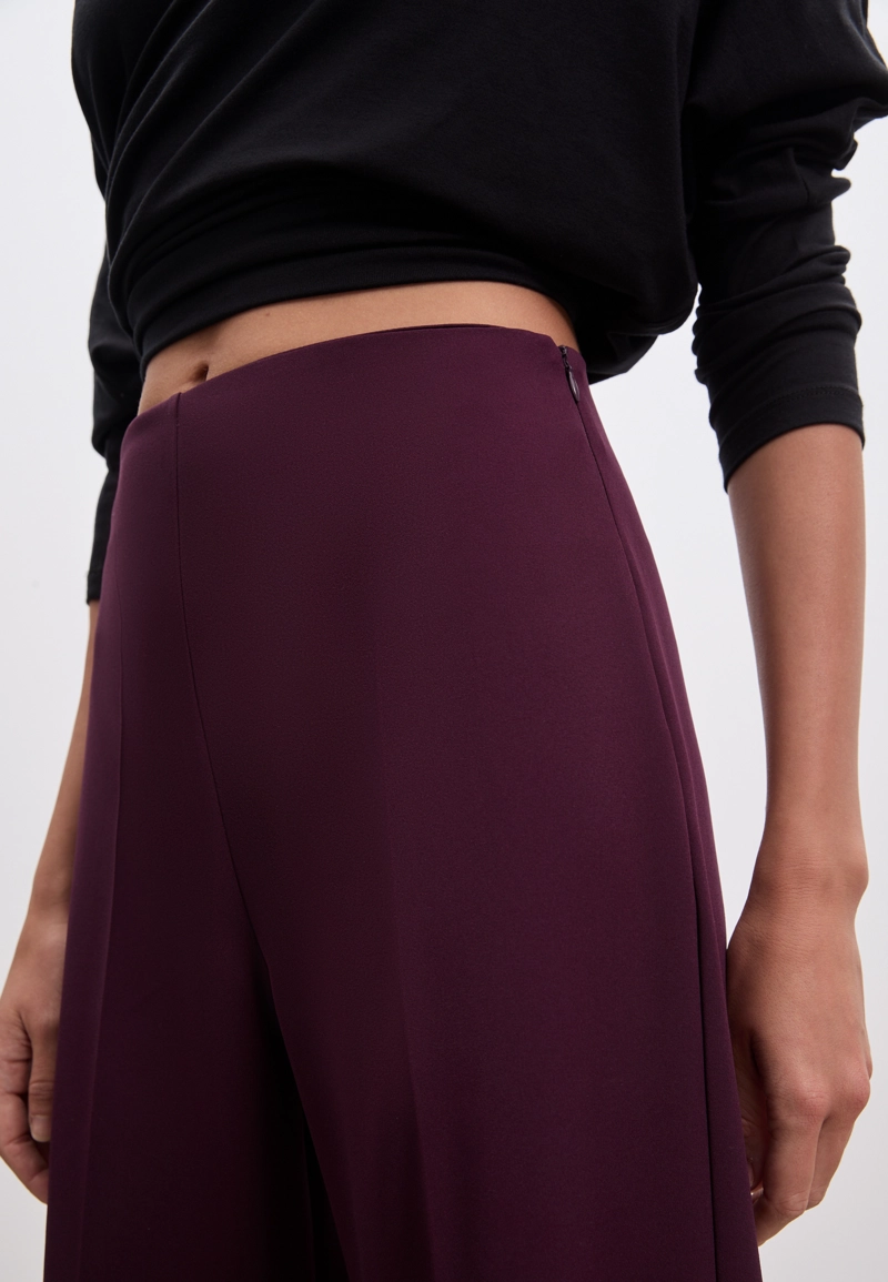 Легкие нарядные брюки