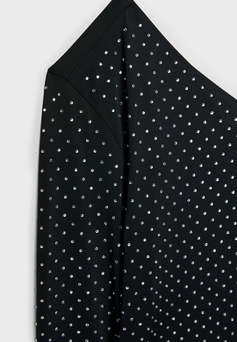 Асимметричный топ с блестящей отделкой