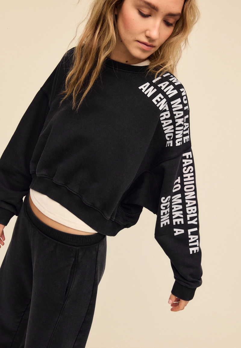 Толстовка с эффектом потертости из мягкой ткани