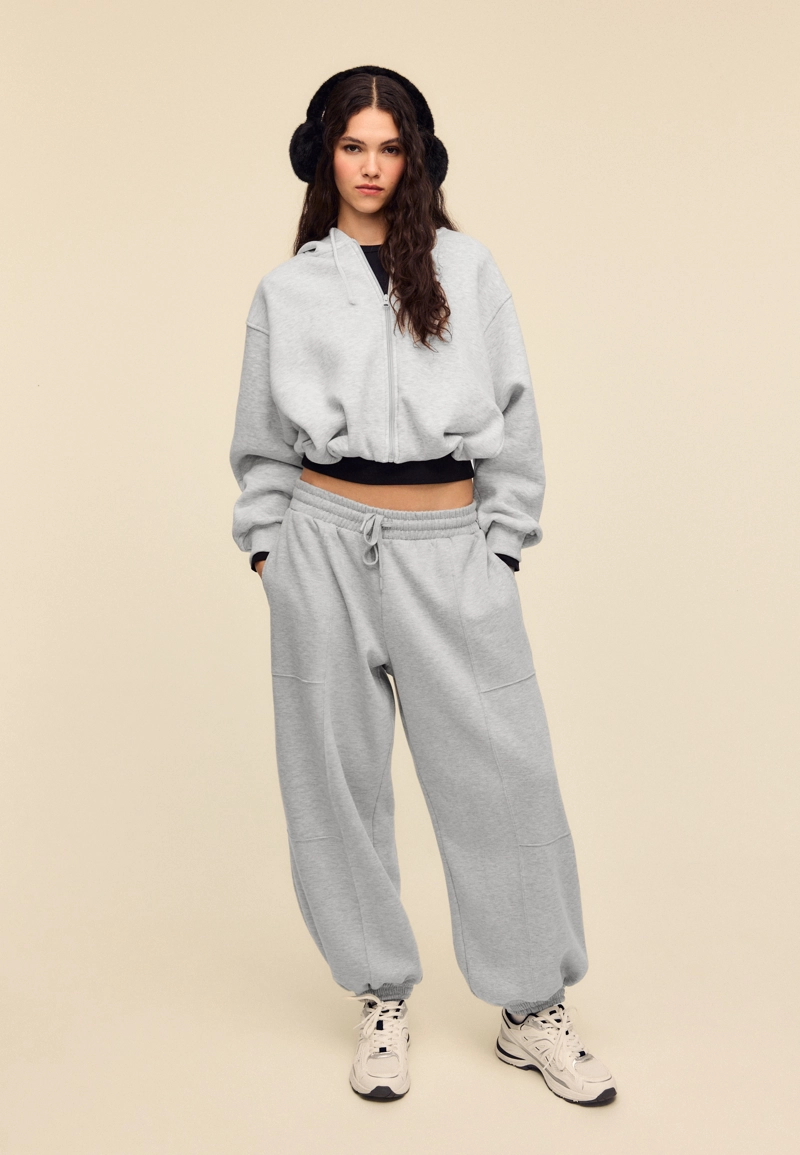 Толстовка-бомбер с принтованным капюшоном