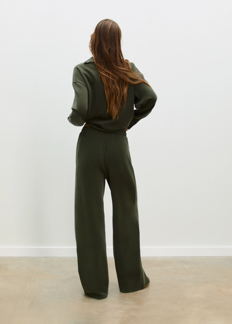 Брюки-джоггеры палаццо, мягкие на ощупь