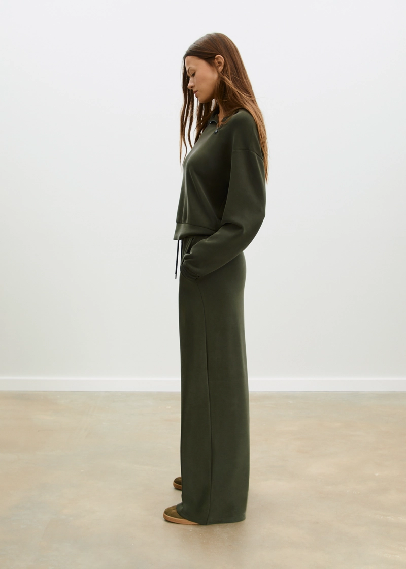 Брюки-джоггеры палаццо, мягкие на ощупь