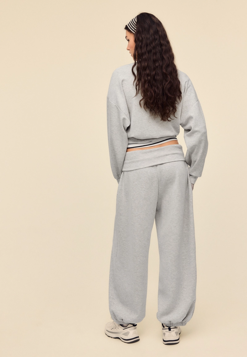 Мягкие брюки-джоггеры «рукава-фонарики» с отворотом на талии