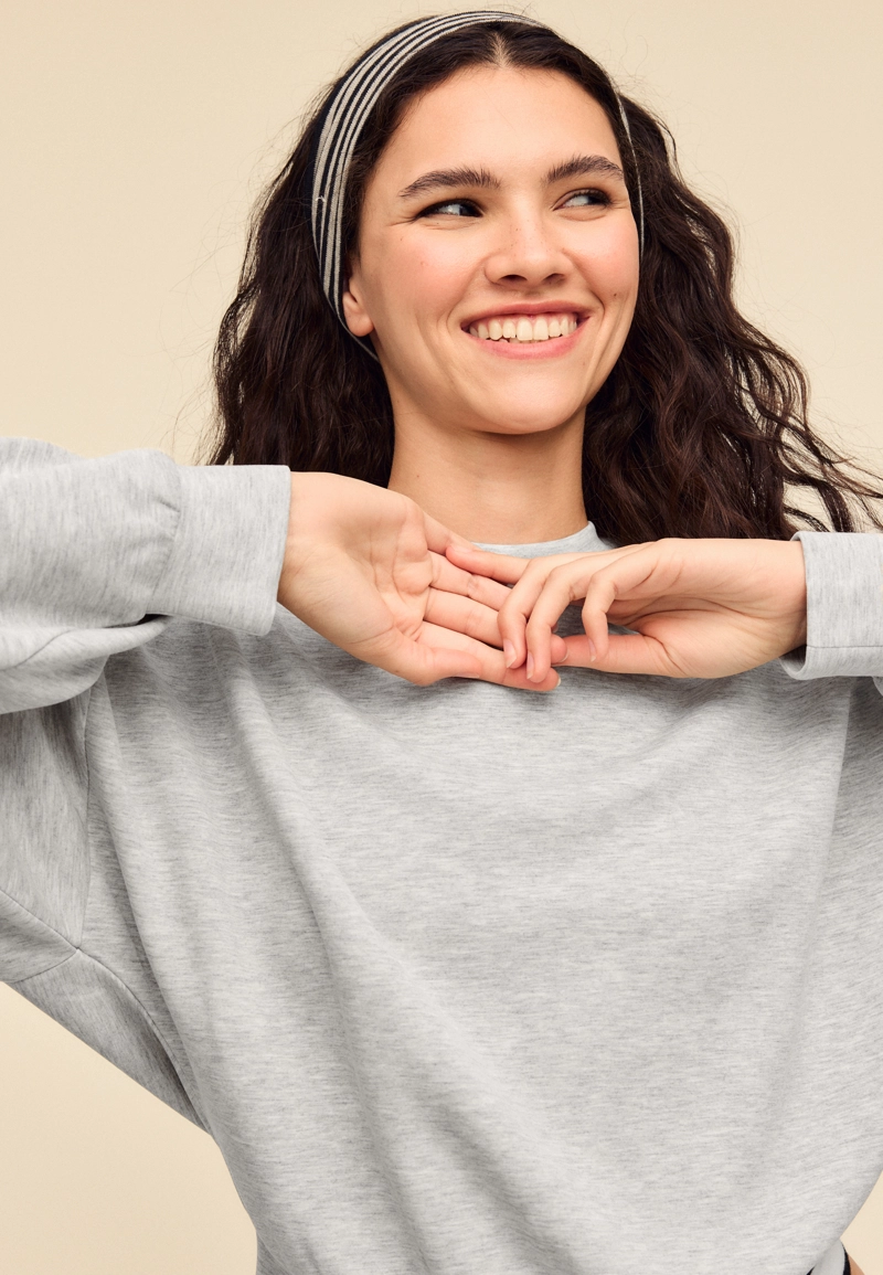 Толстовка с рукавами «летучая мышь» и мягкой на ощупь тканью