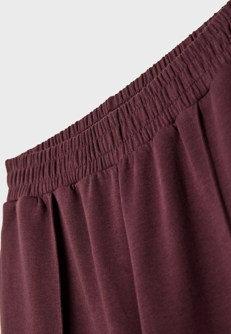 Брюки-джоггеры с эффектом потертости