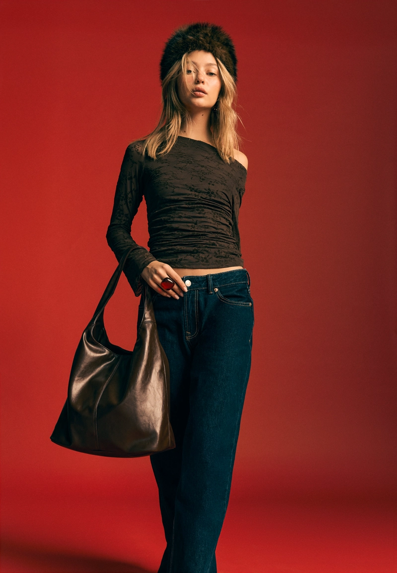 Сумка на плечо на молнии