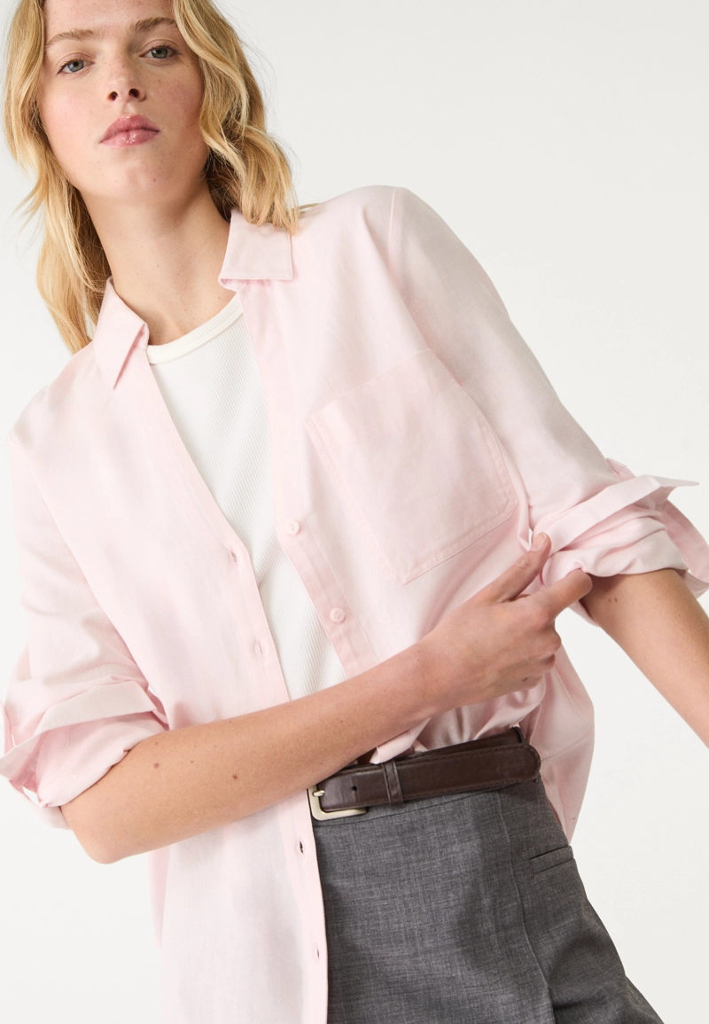 Свободная рубашка с карманом из льняной ткани