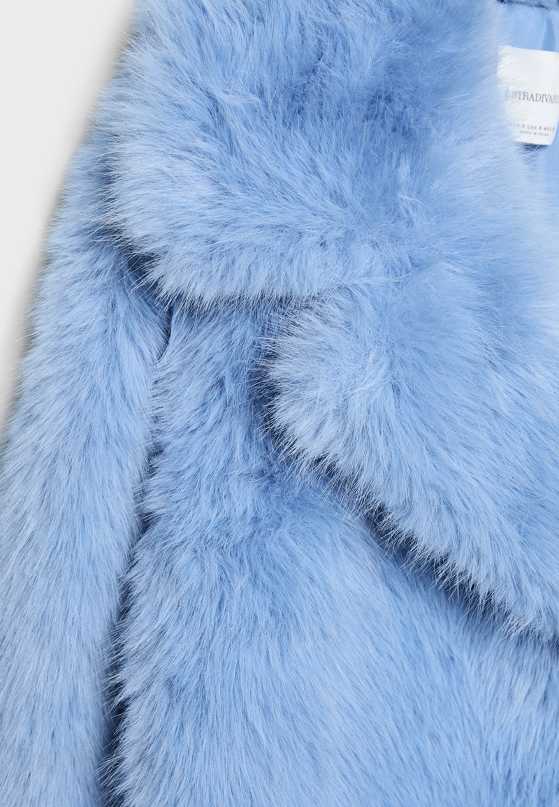 Куртка из искусственного меха с лацканами