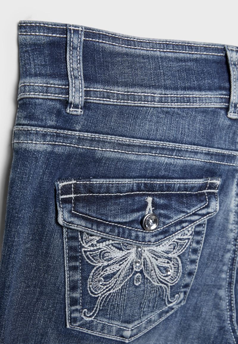 Джинсы клеш с вышивкой на карманах