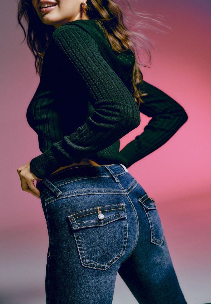 D04 Джинсы клеш с низкой посадкой