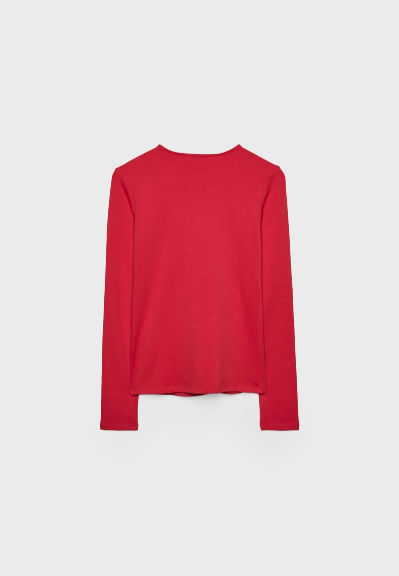 Базовая футболка с длинными рукавами