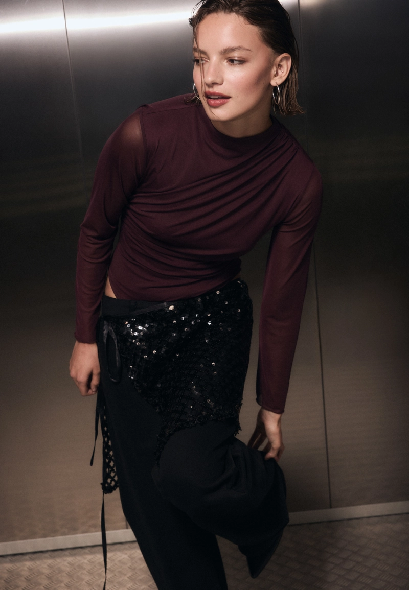 Боди из присборенной полупрозрачной ткани