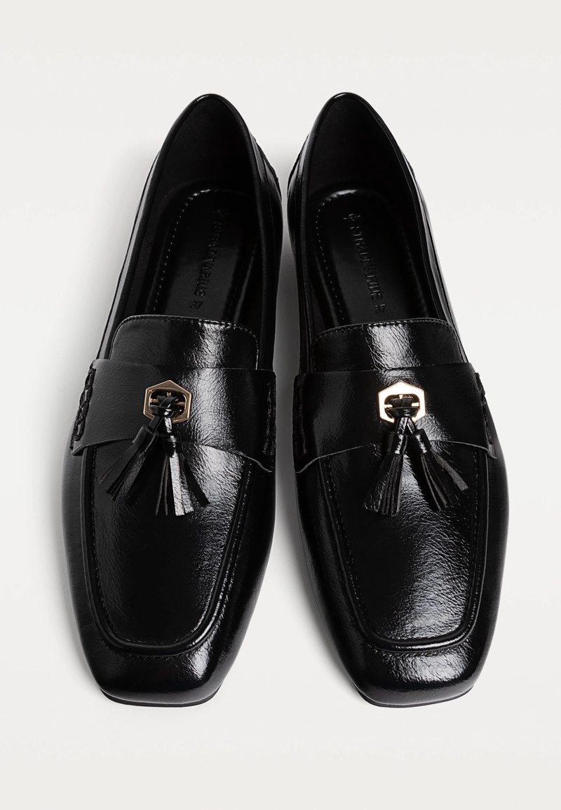 Мокасины с кисточками