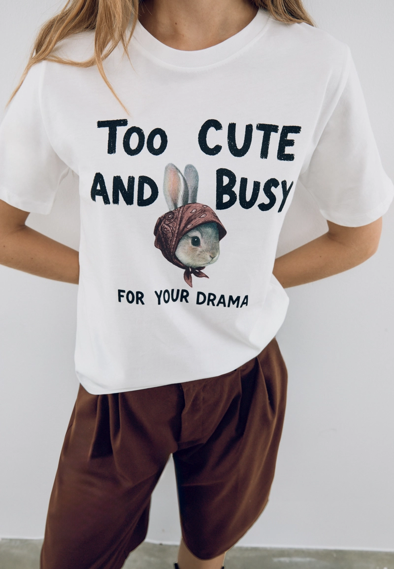 Рубашка классического кроя с кроликом