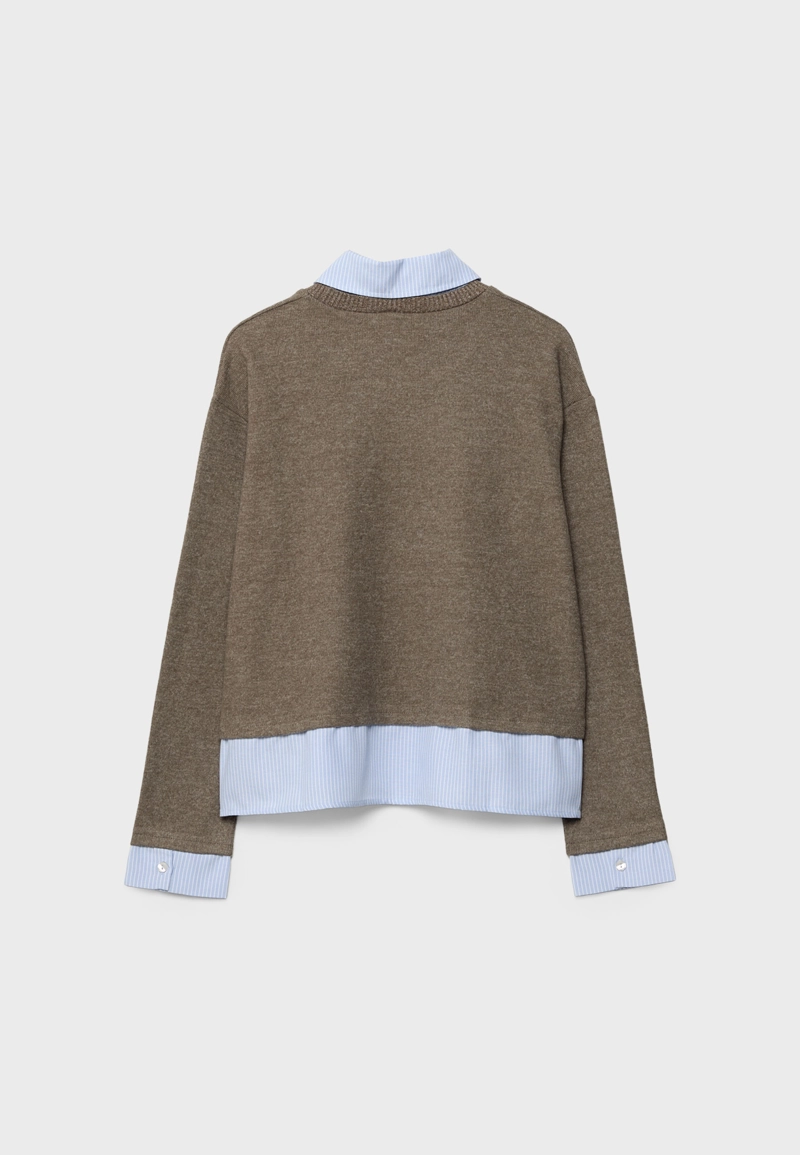 Трикотажная футболка из двух материалов