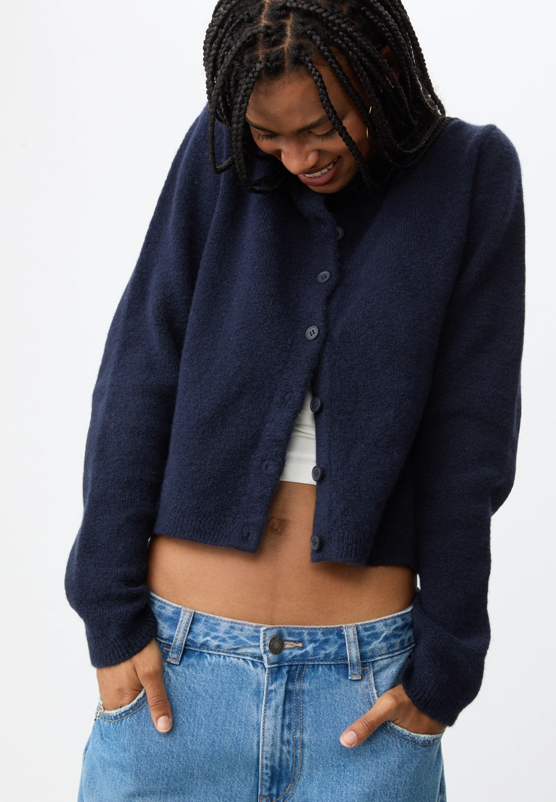 Трикотажный кардиган на пуговицах