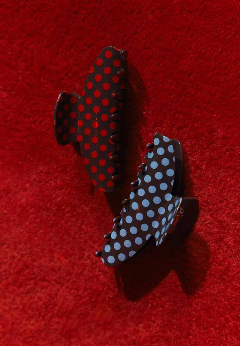 Набор из 2 заколок для меха в горошек