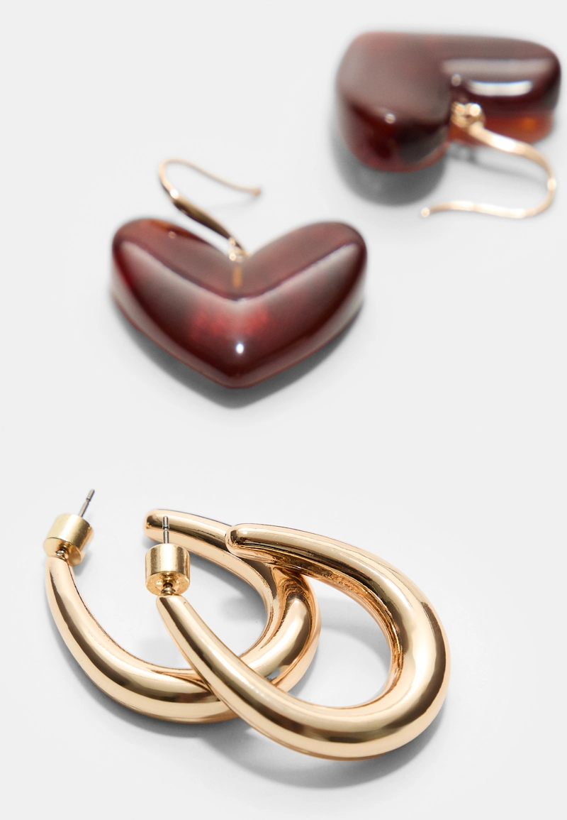 Набор из 2 асимметричных серег в форме сердца