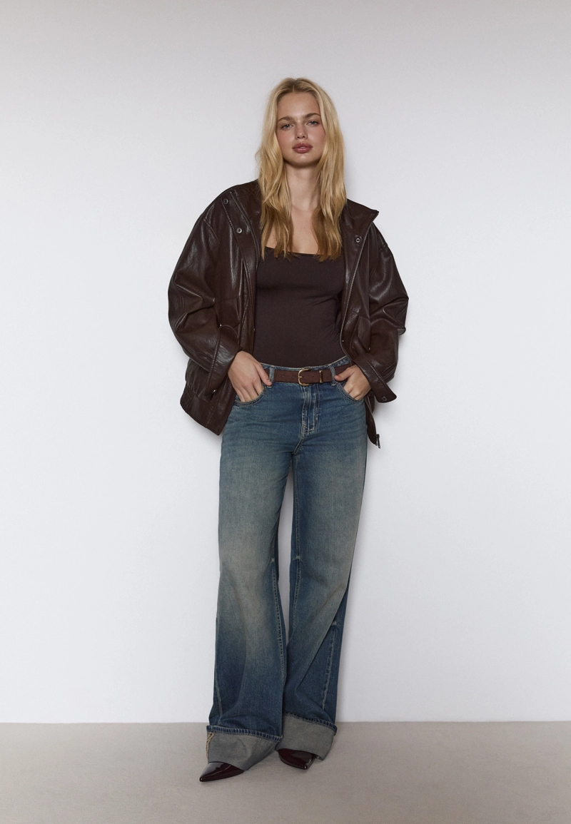 Боди из полиамида с квадратным вырезом