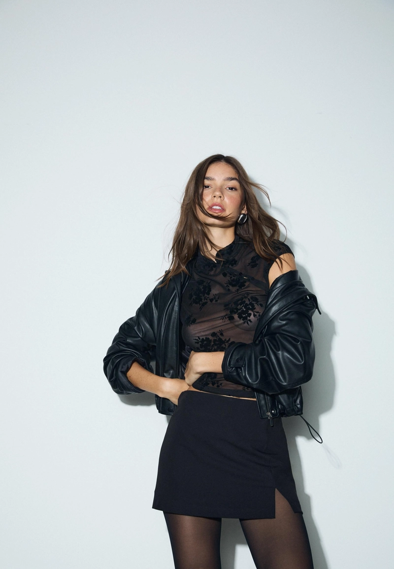 Юбка-шорты с разрезом сбоку