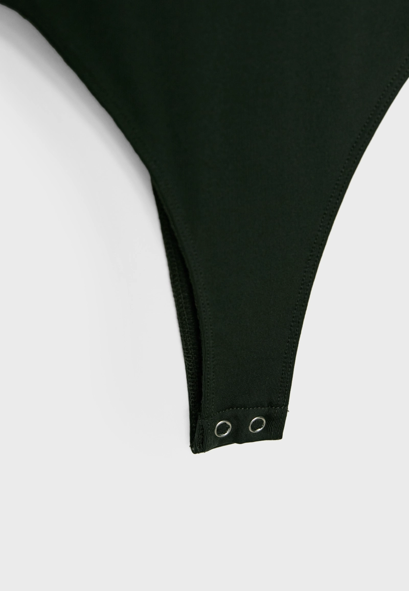 Базовый боди на бретелях