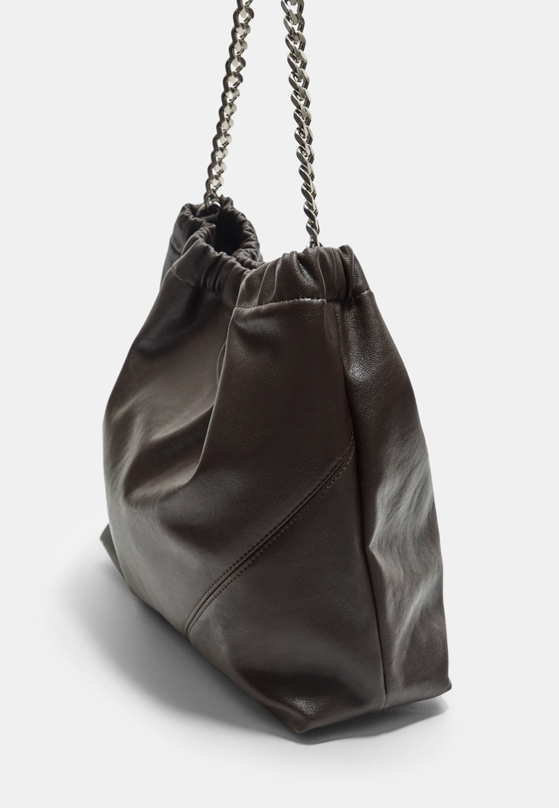 Сумка на плечо с цепочкой