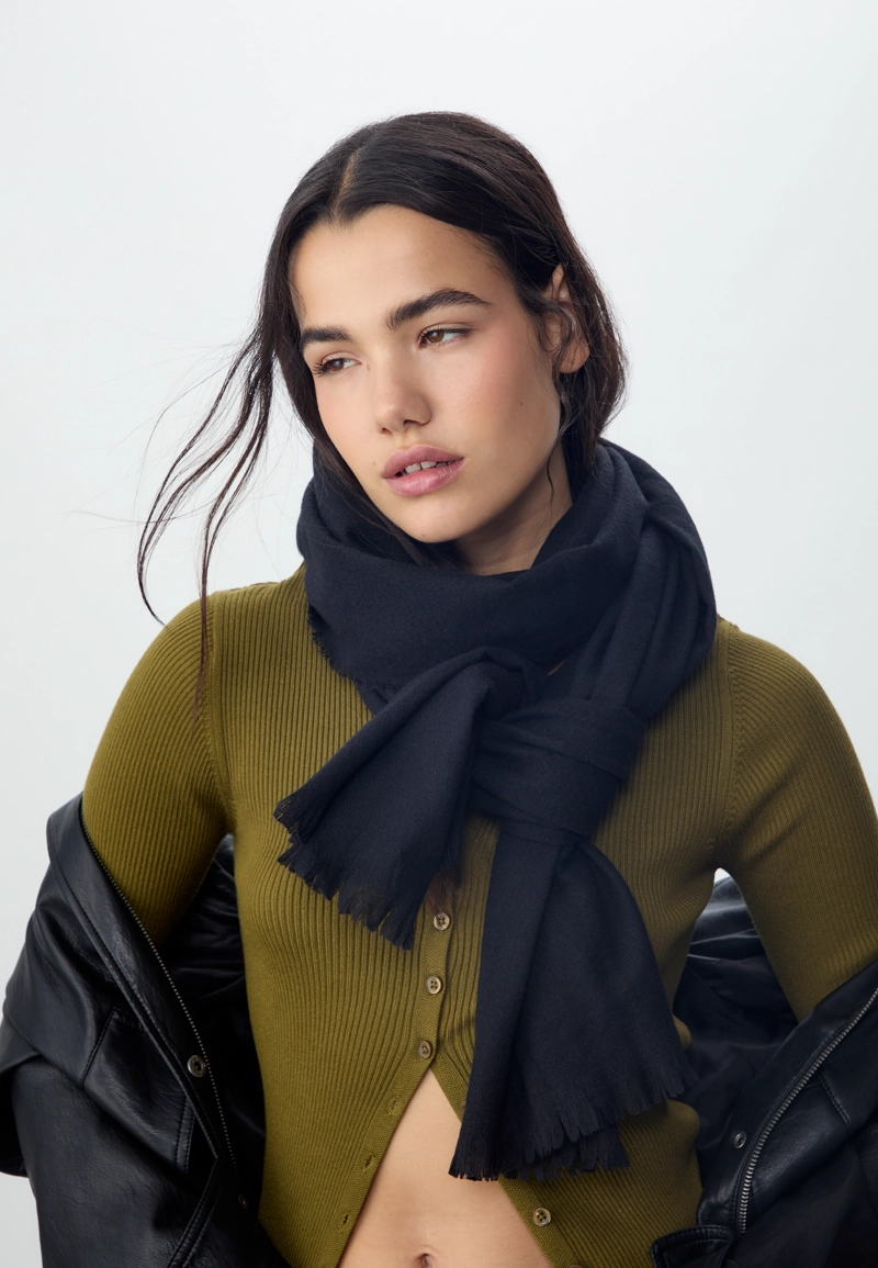 Базовый шарф