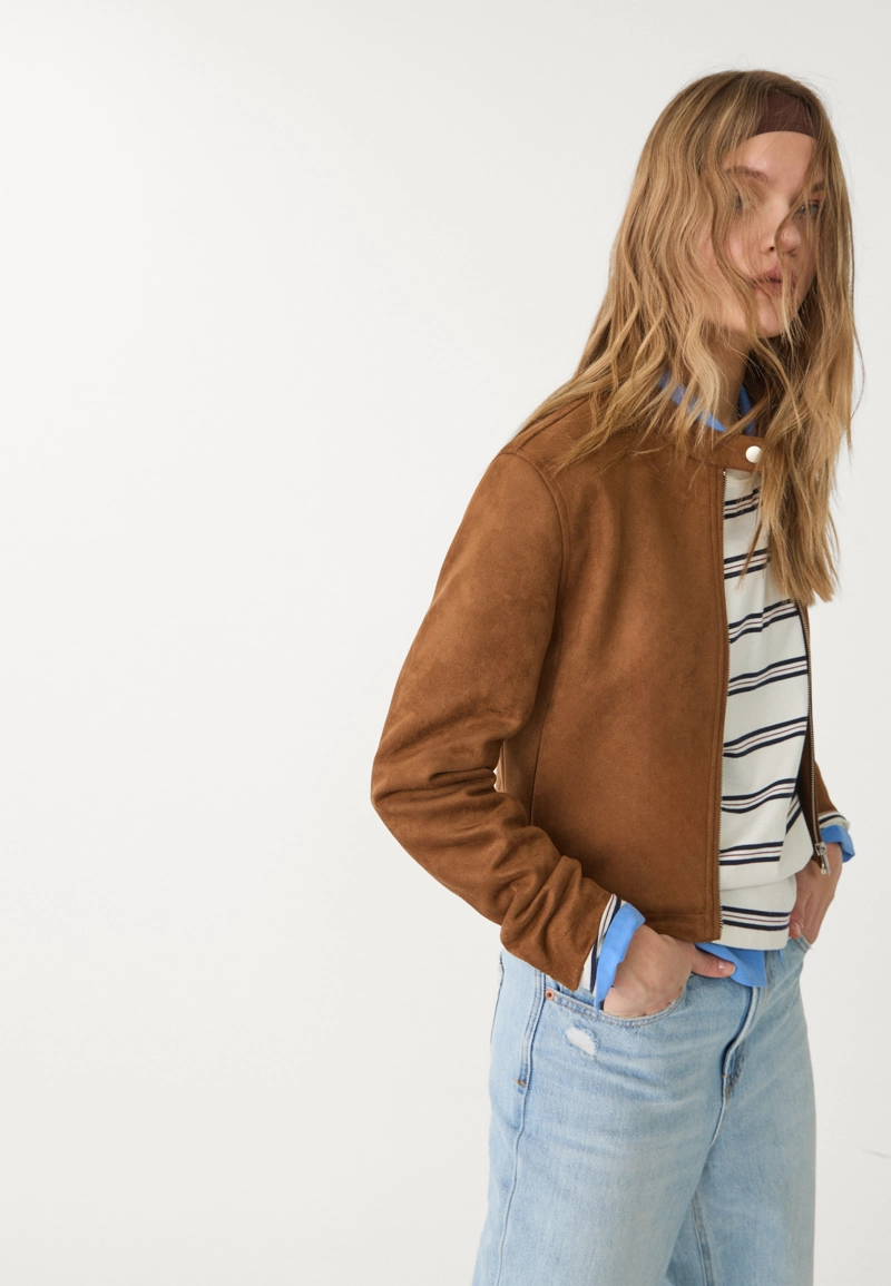 Куртка из искусственной замши на молнии