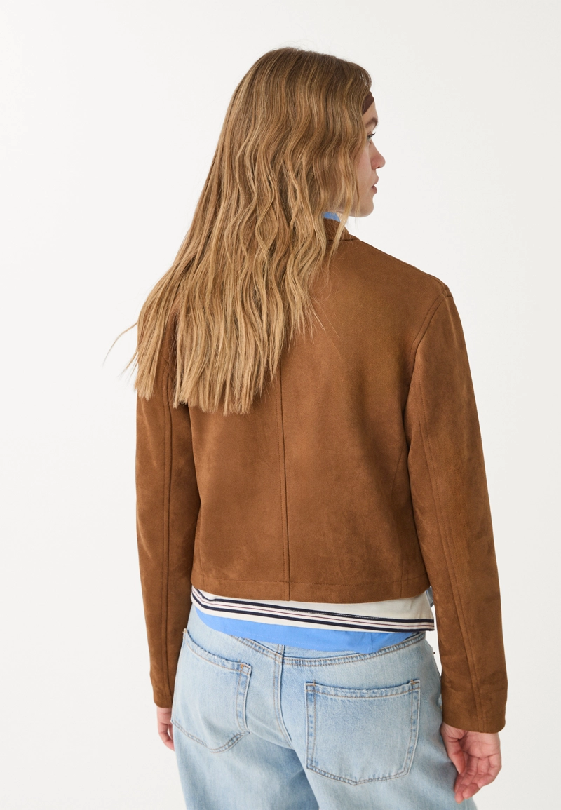 Куртка из искусственной замши на молнии