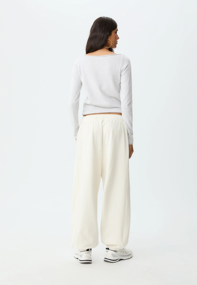 Брюки-джоггеры с кантом