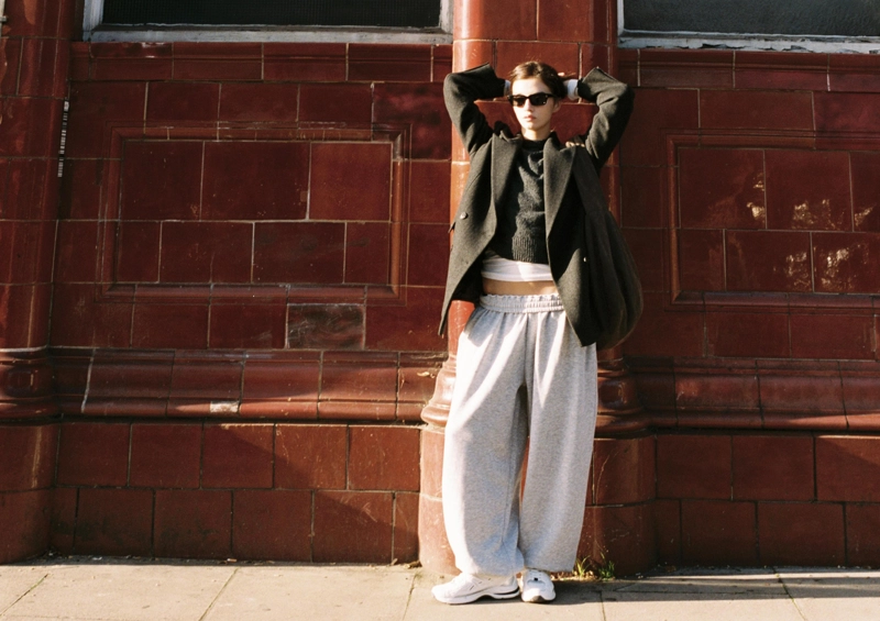 Вязаный свитер с круглым вырезом